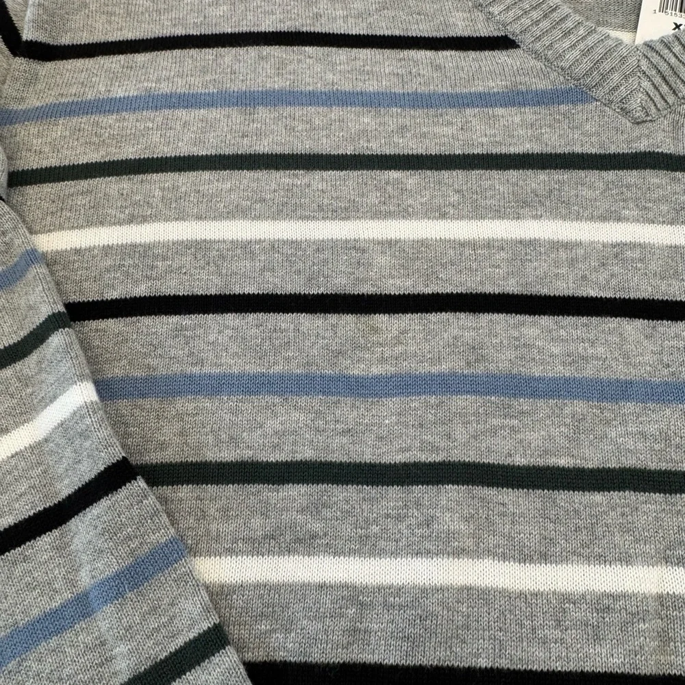 NWT Striped V-Neck Sweater XXL Gray Blue Black Lightweight Pullover